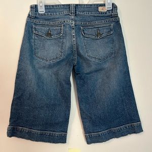 Women’s jeans